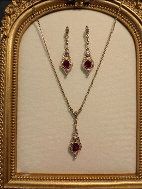 Downton Abbey Gold Tone Red Gem Pendant Necklace and Drop Earrings Set